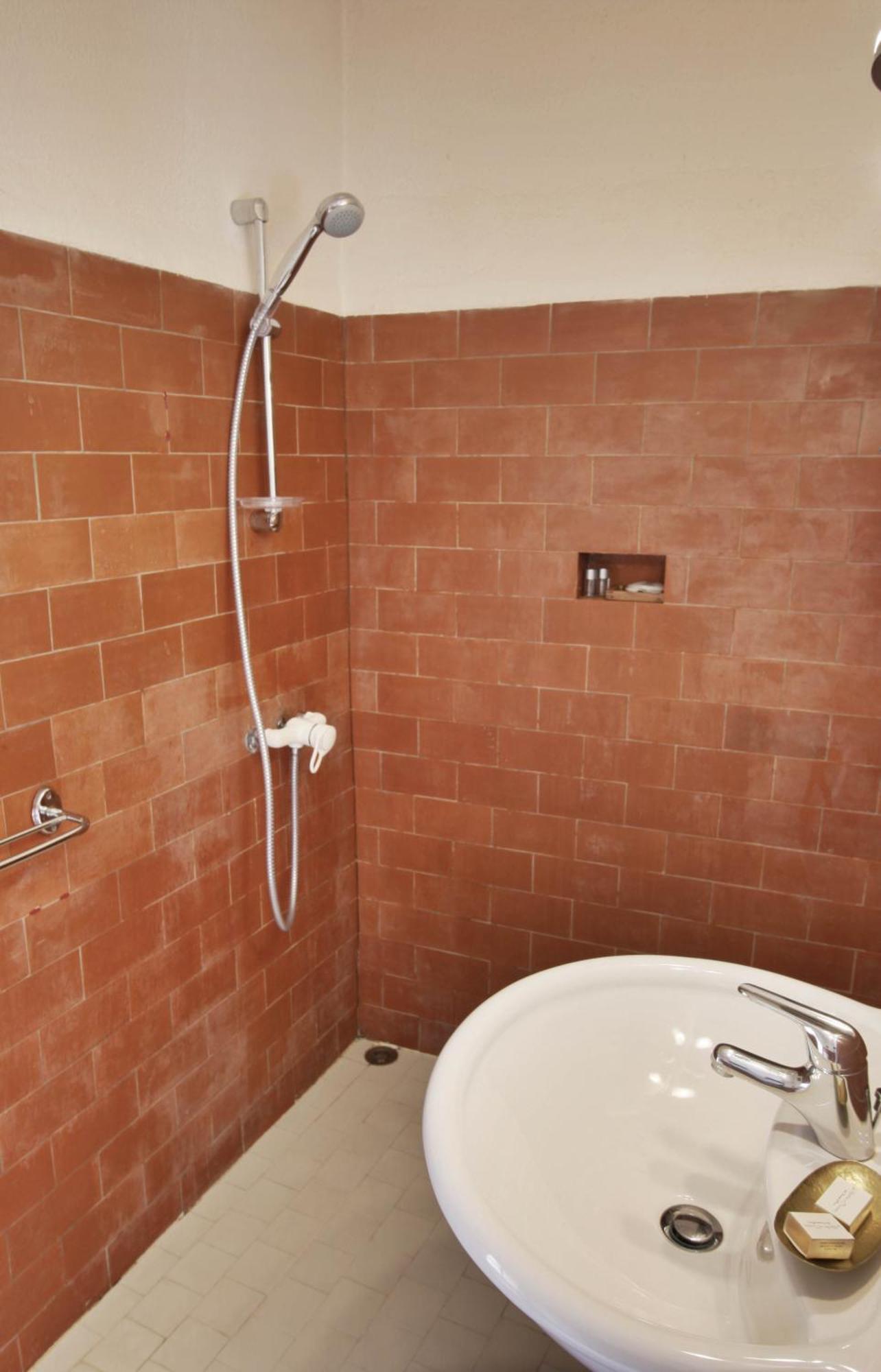Le Moulin En Provence Bed & Breakfast Saint-Antonin-sur-Bayon Exterior photo